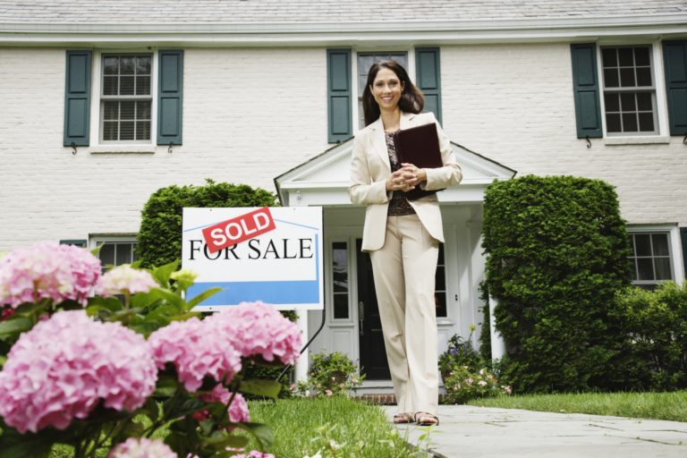 ​4 Qualities Real Estate Agents Look for in 1